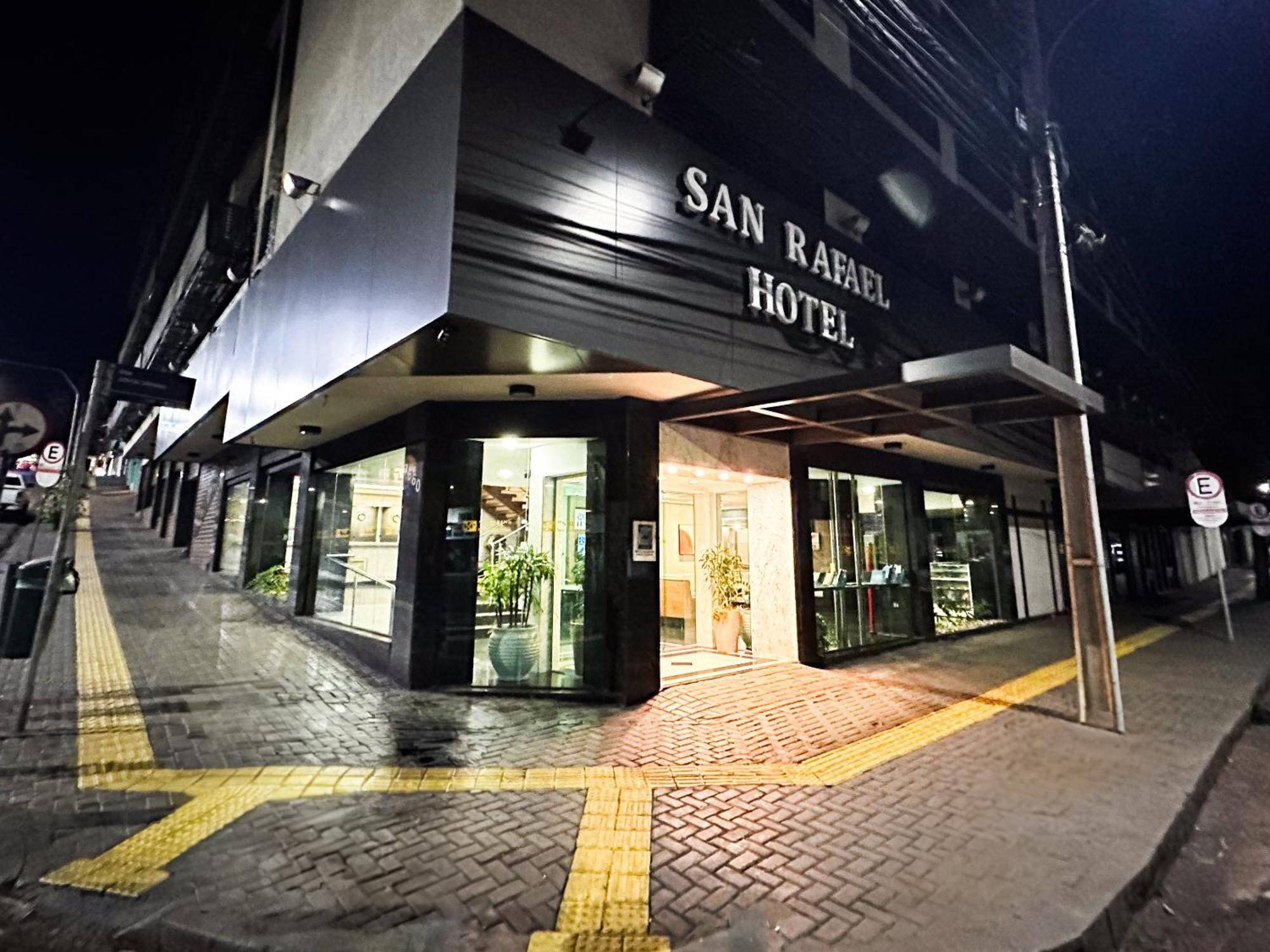 San Rafael Comfort Class Hotel ฟอสดูอีกวาซู ภายนอก รูปภาพ